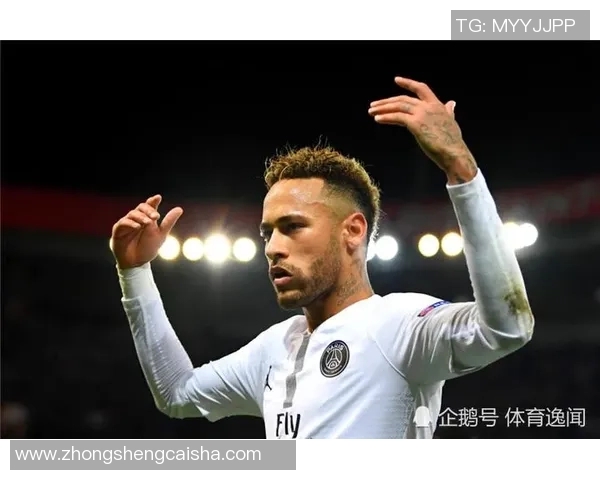 帕尼尼足球欧战折卡：揭开珍藏卡片背后的历史与价值